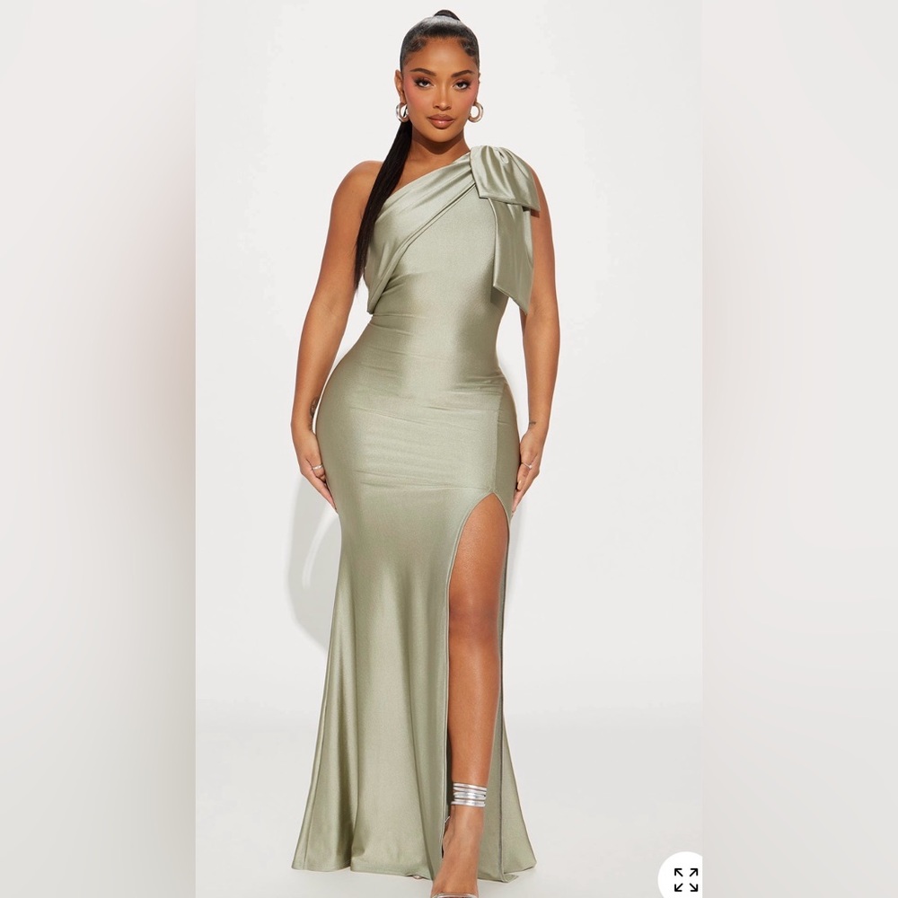 Elegant Olive Green Evening Dress